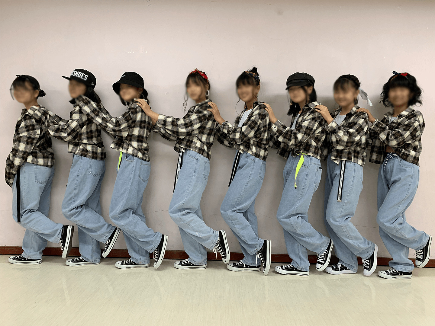 全日本小中学生ダンスコンクール 出場チーム紹介写真